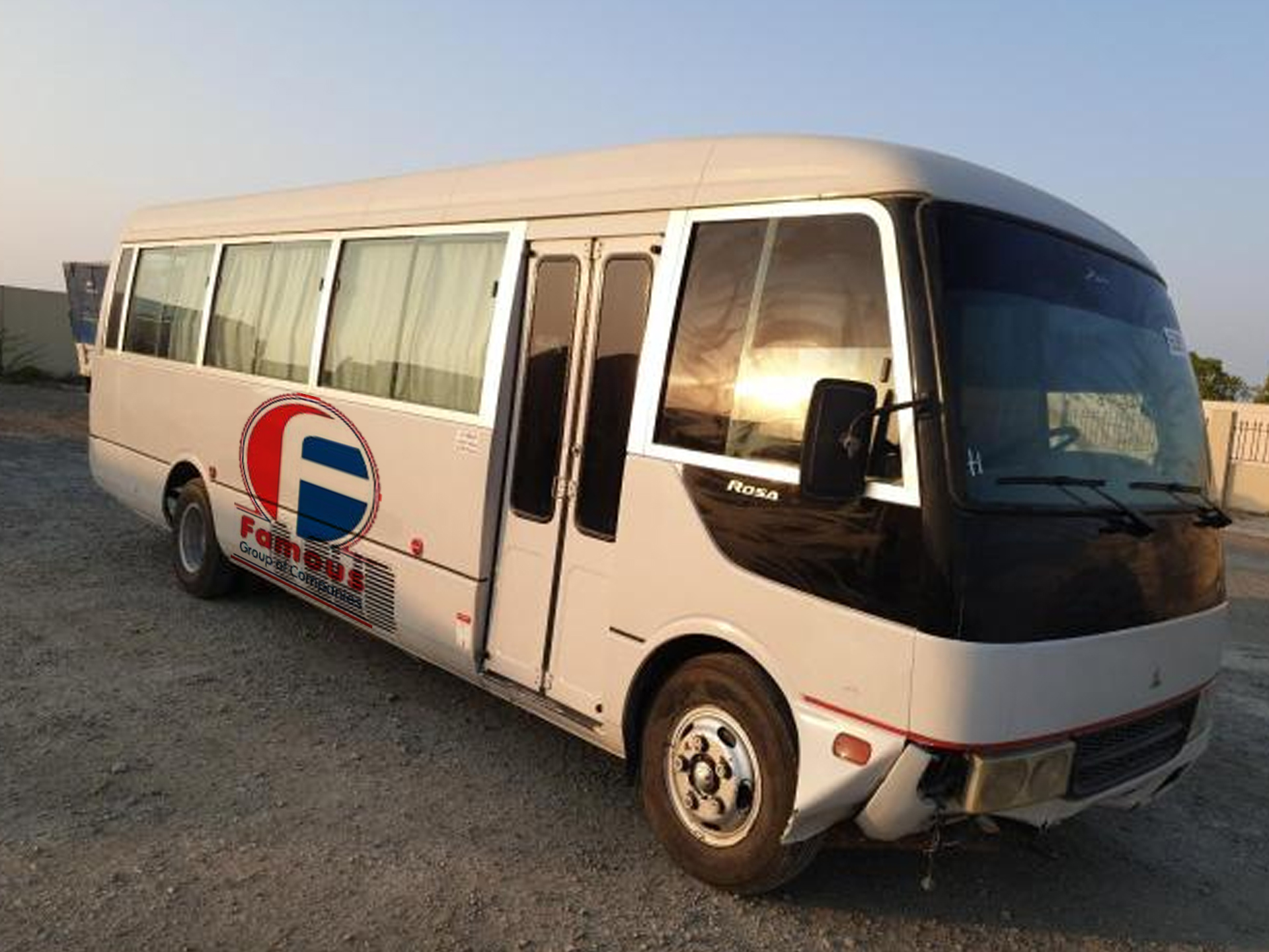 20 Seater Bus Renal Services in Dubai